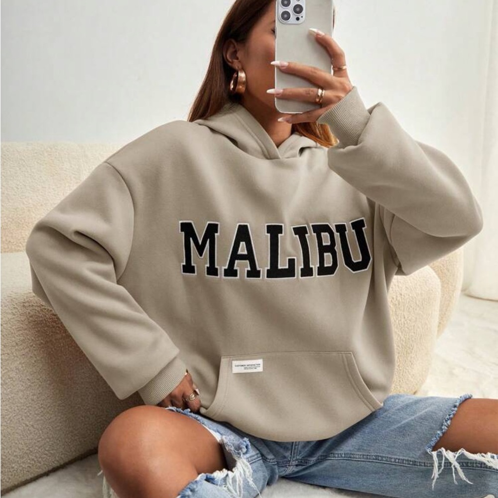 Letter Graphic Kangaroo Pocket Drop Shoulder Hoodie
